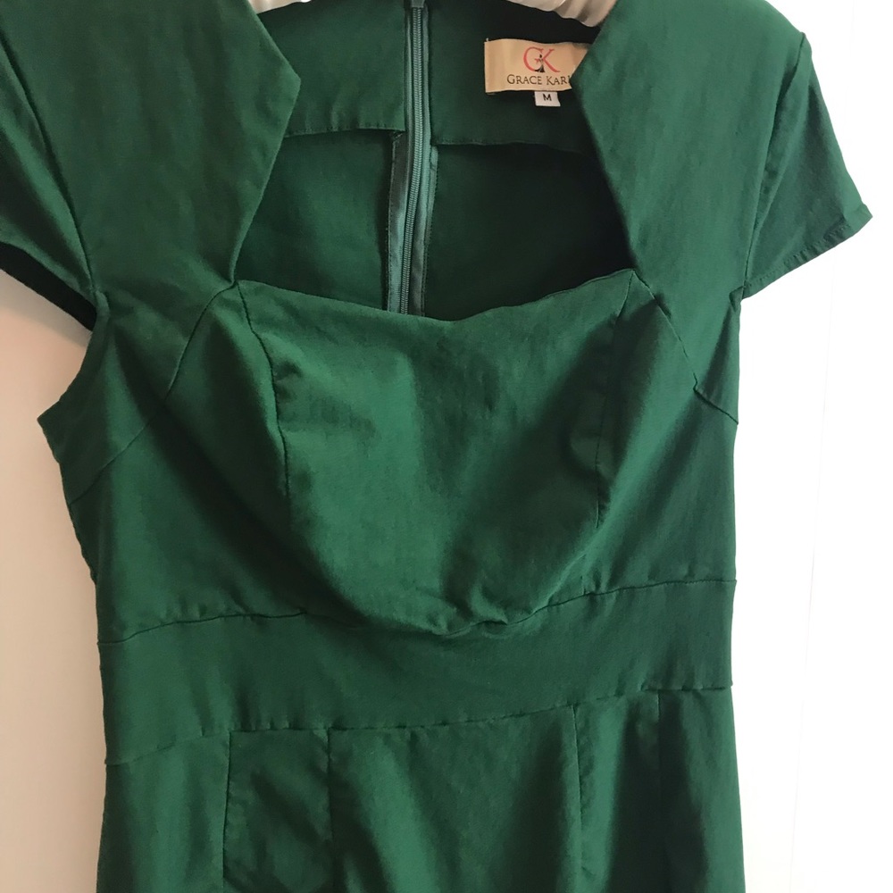 Retro dress - Picture 2 of 4